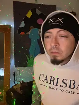 Snapshot of bootymunch333r chatting on 12.22.24 bootymunch333r online show from 12.22.24