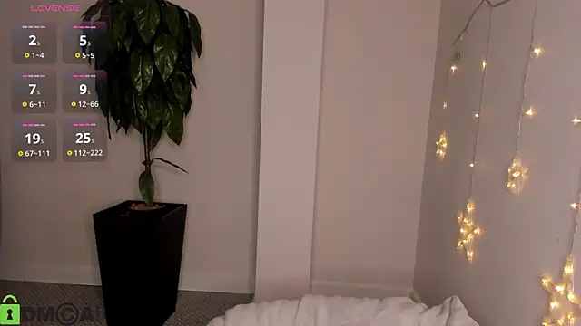 Jennifer Wadee online show from 12.22.25