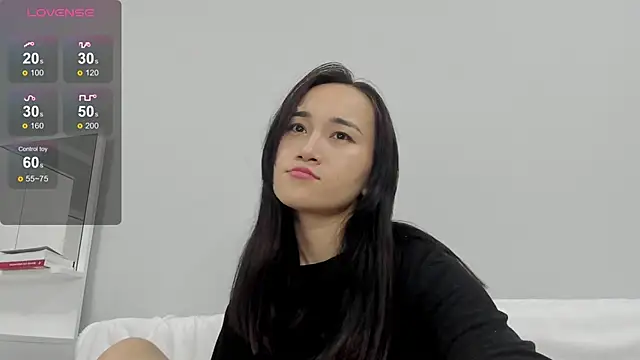 aenie online show from 12.15.24