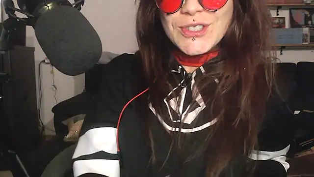 Snapshot of complicata_mente chatting on 02.03.25 complicata mente online show from 02.03.25