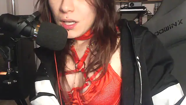 Snapshot of complicata_mente chatting on 02.03.25 complicata mente online show from 02.03.25