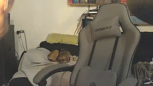 Snapshot of complicata_mente chatting on 03.23.25 complicata mente online show from 03.23.25