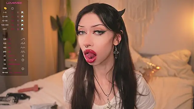 Devilsss toy online show from 10.24.25