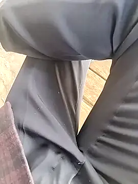 Snapshot of nidansohib1230 chatting on 12.19.24 nidansohib1230 online show from 12.19.24