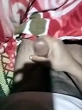 Snapshot of nidansohib1230 chatting on 02.02.25 nidansohib1230 online show from 02.02.25