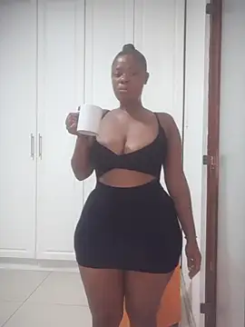 Luciouslips00 online show from 12.12.24