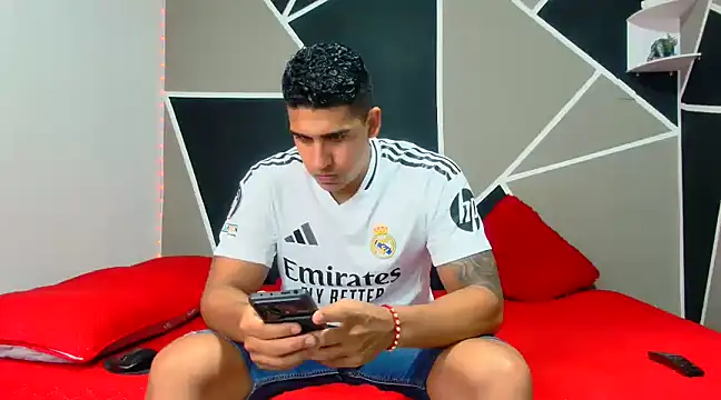 astrom greyy online show from 02.08.25