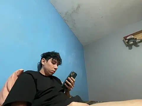 Snapshot of Omaaaaaaa00001 chatting on 02.28.25 Omaaaaaaa00001 online show from 02.28.25