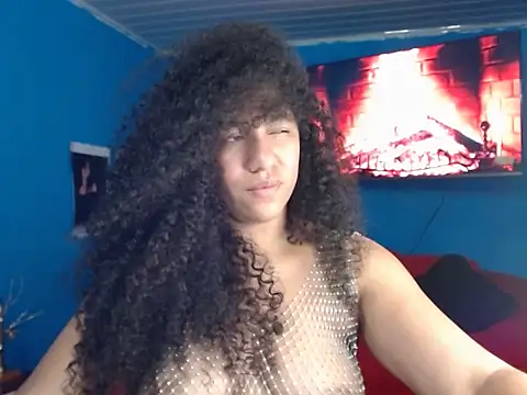 bellacrespalatina online show from 10.31.25