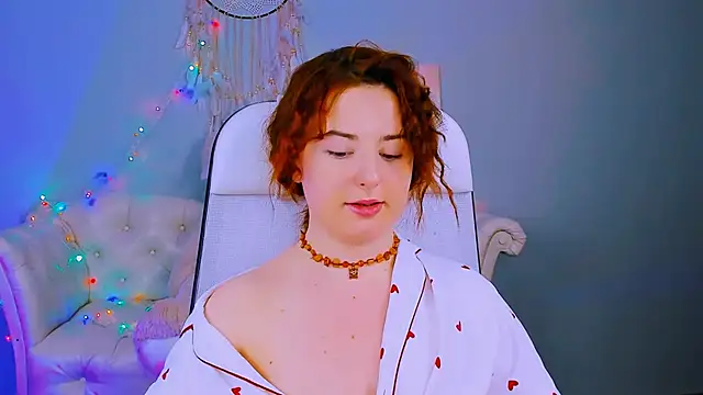 AnnTerry  online show from 02.25.25