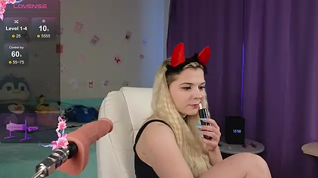 Kate Legend online show from 11.15.25