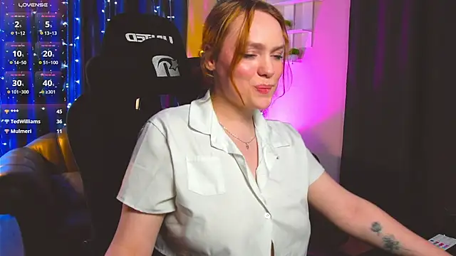 Kari Lunna online show from 12.20.24