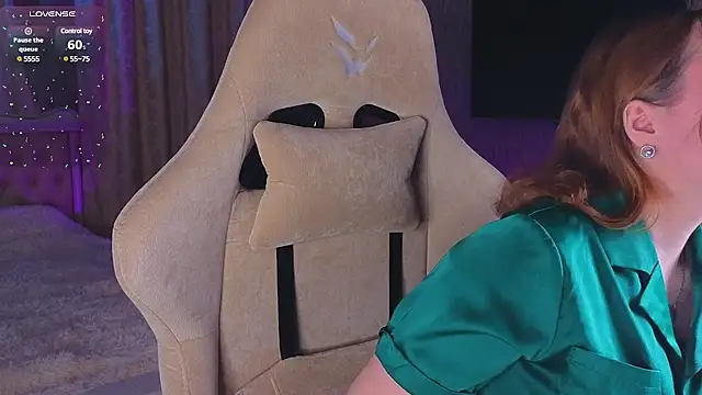 Kari Lunna online show from 01.15.25