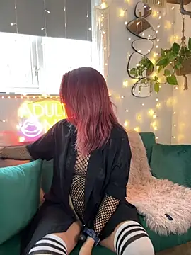 MelodyRoseUk online show from 10.17.25