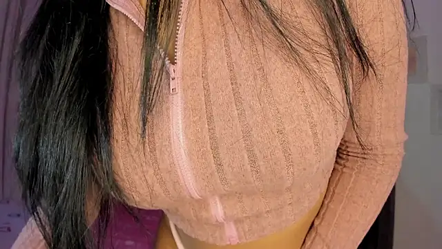 Amiirra  online show from 03.26.26