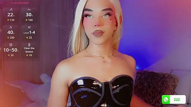 DanniLee  online show from 01.17.26