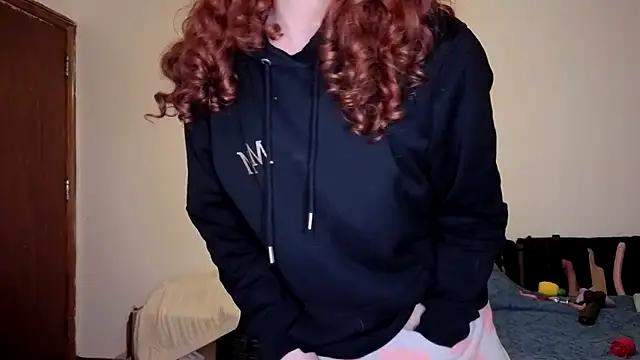 ENGLISHEMILY 69 online show from 01.06.26