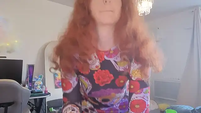 Snapshot of ENGLISHEMILY_69 chatting on 03.14.26 ENGLISHEMILY 69 online show from 03.14.26