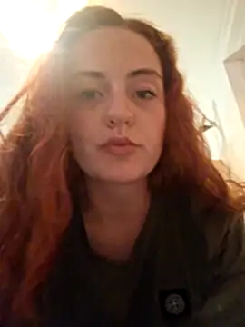 Snapshot of ENGLISHEMILY_69 chatting on 05.13.26 ENGLISHEMILY 69 online show from 05.13.26