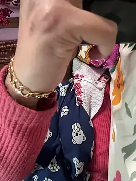 Miss-Kamini online show from 01.24.25