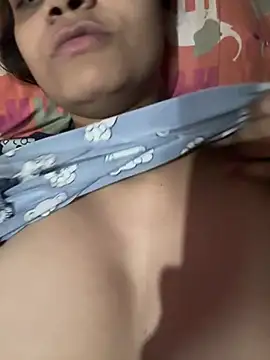 Miss-Kamini online show from 02.04.25