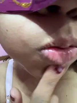 Miss-Kamini online show from 02.27.25