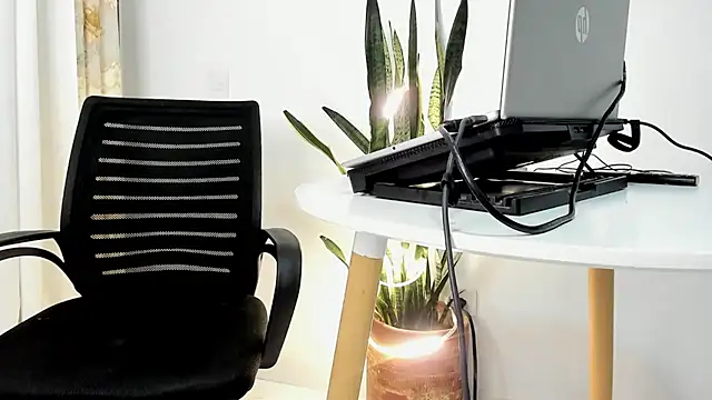 JuanDiegoKing online show from 11.25.25