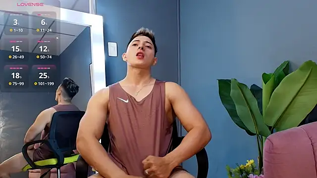 Snapshot of Zack_Miller24 chatting on 01.23.25 Zack Miller24 online show from 01.23.25