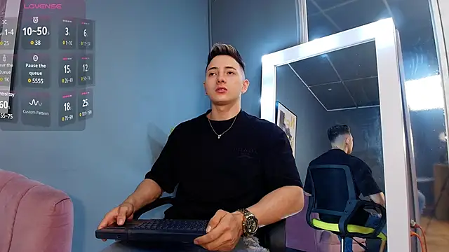 Snapshot of Zack_Miller24 chatting on 02.08.25 Zack Miller24 online show from 02.08.25