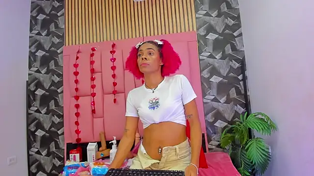 Brithanyslim online show from 03.10.26