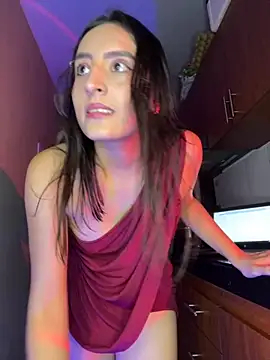 EmySofia online show from 11.23.25