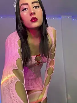 Snapshot of EmySofia chatting on 06.16.26 EmySofia online show from 06.16.26