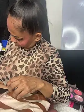 chiquimaturesexy online show from 02.17.26