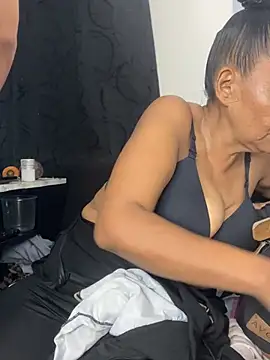 chiquimaturesexy online show from 04.11.26