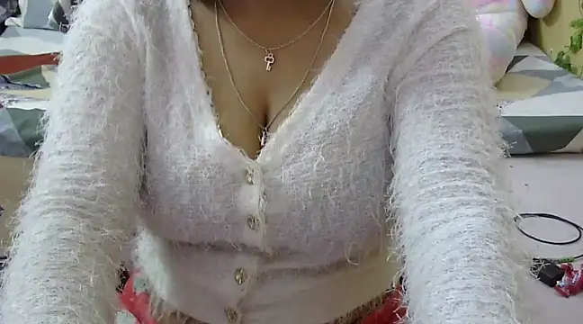 Snapshot of Bold_Pooja chatting on 02.16.25 Bold Pooja online show from 02.16.25