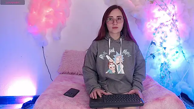 Snapshot of centaurigirl chatting on 01.23.25 centaurigirl online show from 01.23.25