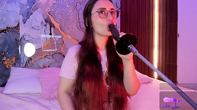 Snapshot of centaurigirl chatting on 10.24.25 centaurigirl online show from 10.24.25