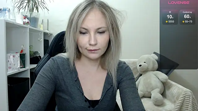 Sunny bunny6 online show from 12.04.25