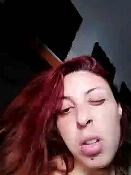 Snapshot of maipilu chatting on 01.18.25 maipilu online show from 01.18.25