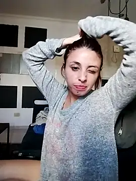 Snapshot of maipilu chatting on 03.09.25 maipilu online show from 03.09.25