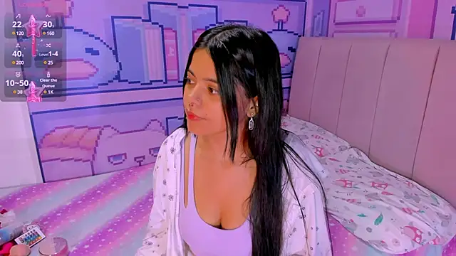 Snapshot of _18alice chatting on 12.20.24 18alice online show from 12.20.24