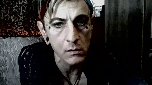 surRealGhost online show from 01.17.25