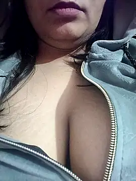 Anjalihotwife online show from 12.30.24