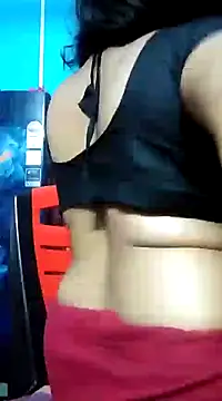 BERRY 00 online show from 02.12.25