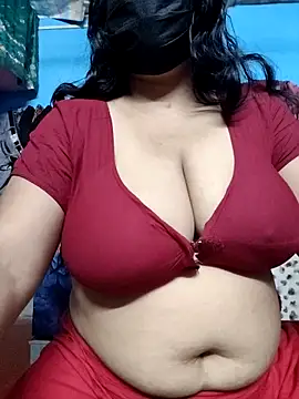 BERRY 00 online show from 11.09.25