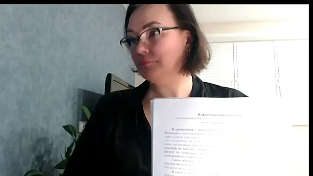 Nora Star online show from 01.15.26