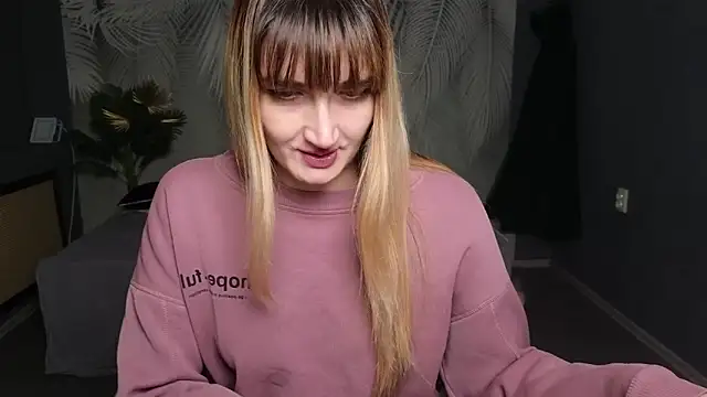 Nika Kitten online show from 12.03.25