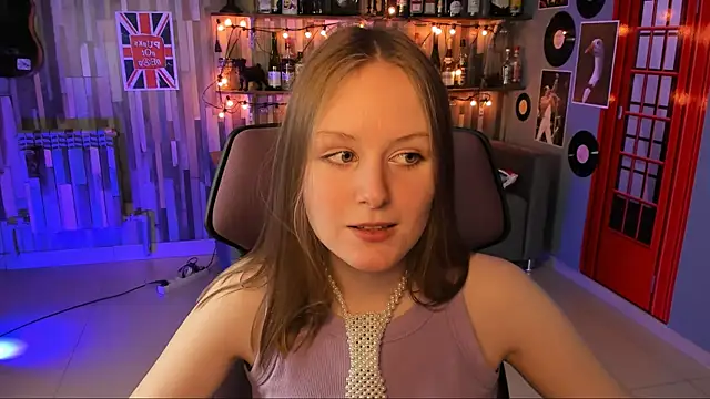 VivienLeeigh online show from 12.05.24