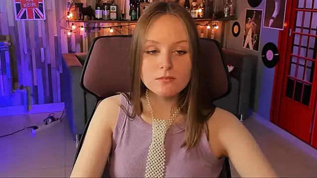 VivienLeeigh online show from 12.05.24