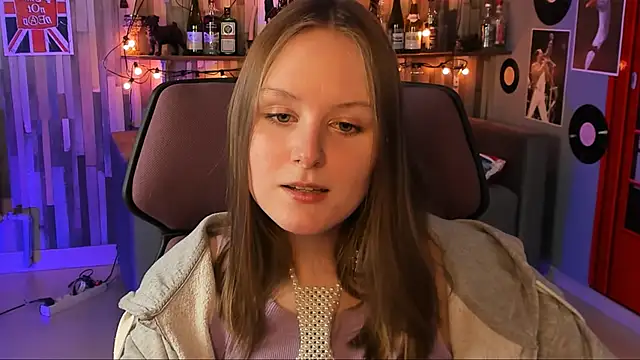 VivienLeeigh online show from 12.05.24